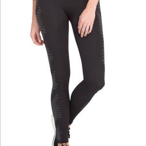 NWT AZTEC  print SPANX leggings